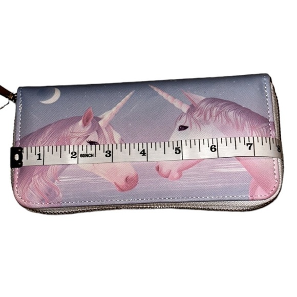 NWOT Unicorn zip around  wallet - Picture 4 of 8